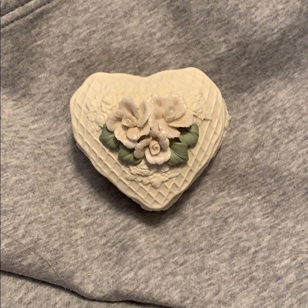 glass heart shaped case